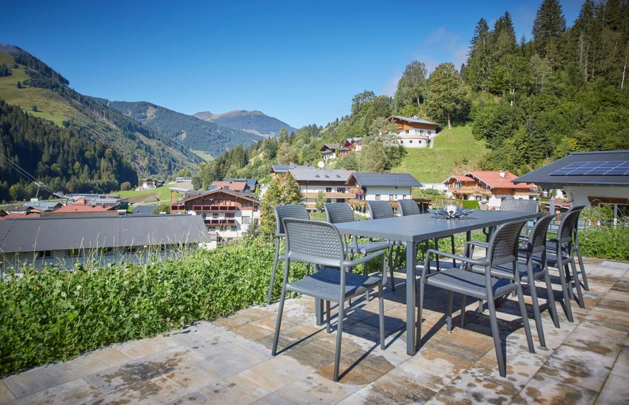 Alpenparks Chalet & Apartment Steve Lodge فيهوفن المظهر الخارجي الصورة